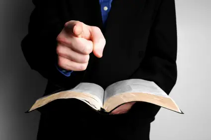 preach practice preaching preacher man christian pastor person biblical pickthebrain que